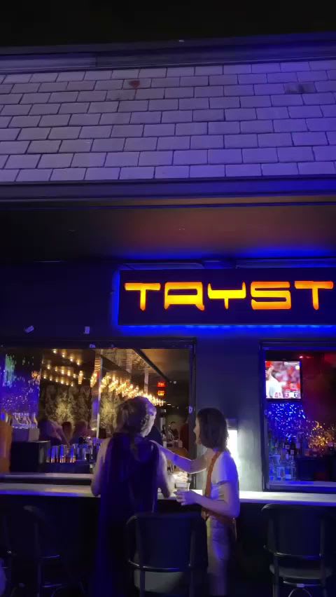 Tryst Gastro Lounge – photo 1